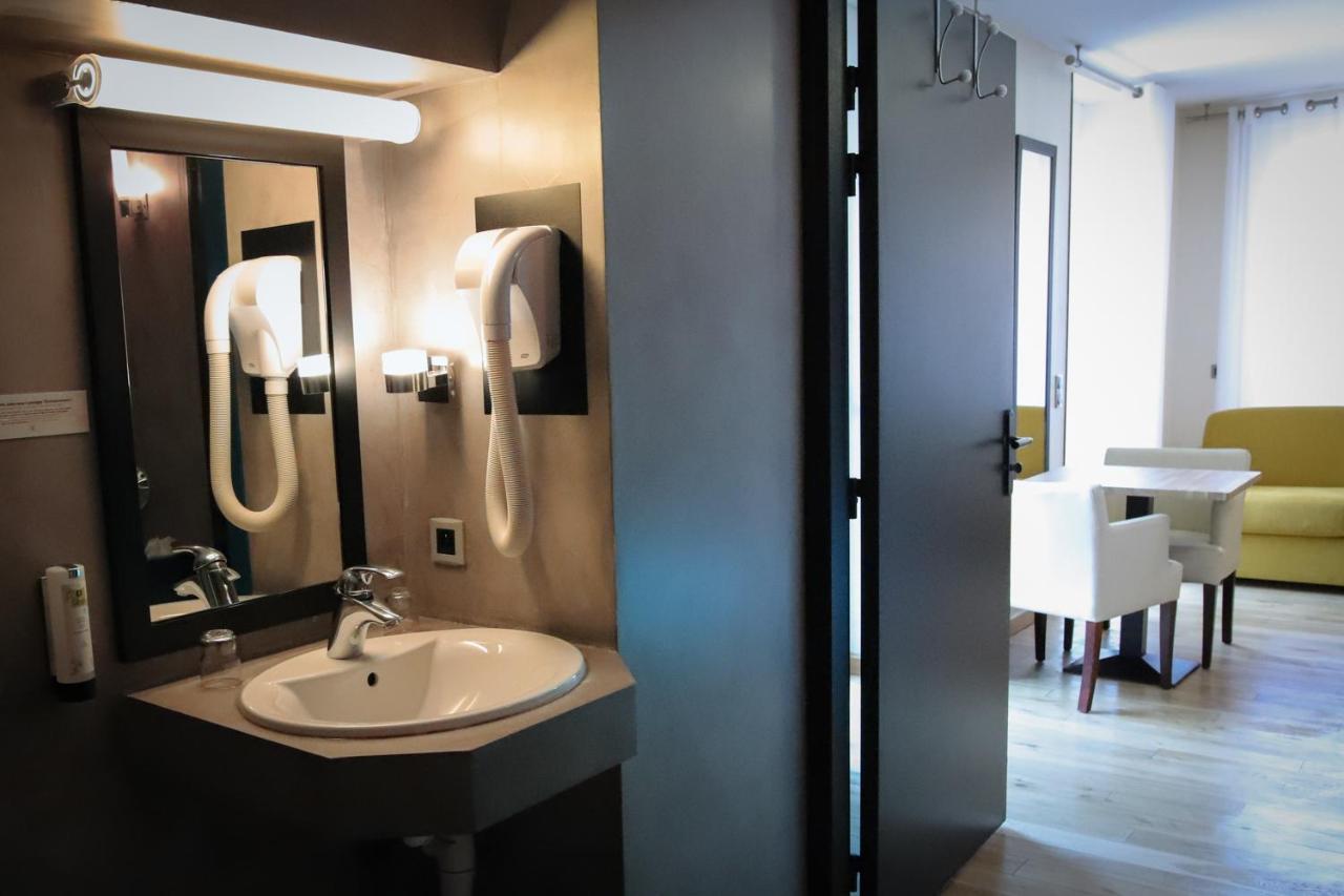 Logis Hotel Saint Guirec Et De La Plage Perros-Guirec Ngoại thất bức ảnh