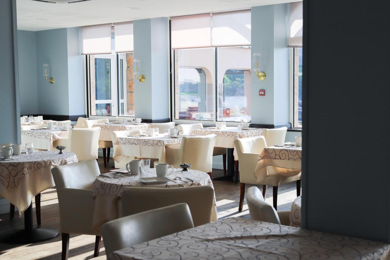 Logis Hotel Saint Guirec Et De La Plage Perros-Guirec Ngoại thất bức ảnh